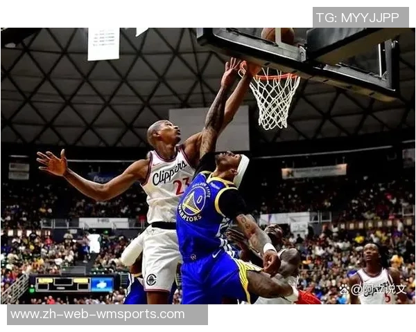 火箭队与快船激战正酣谁能在这场对决中笑到最后 火箭队与快船激战正酣谁能在这场对决中笑到最后